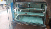 广西贵港烘焙机械展示柜低价出售 26000元