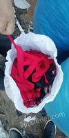 吉林延边珲春地区出售一批废布料，现货有30多吨，月供70吨