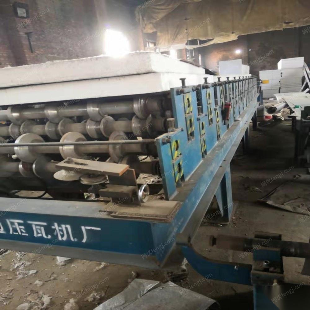北京昌平区彩钢厂不干了出售使用中2016年泡沫岩棉一体机一套 60000元