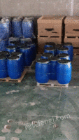 安徽六安工厂搬迁处理部分设备处理160公斤蓝桶60个，液压叉车1个等