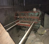广东深圳出售1台河北产碰焊网机　出售价30000元