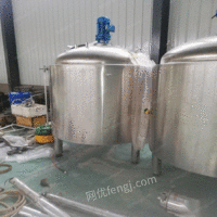 吉林松原出售精酿啤酒设备1吨对1吨，3锅3器， 100000元