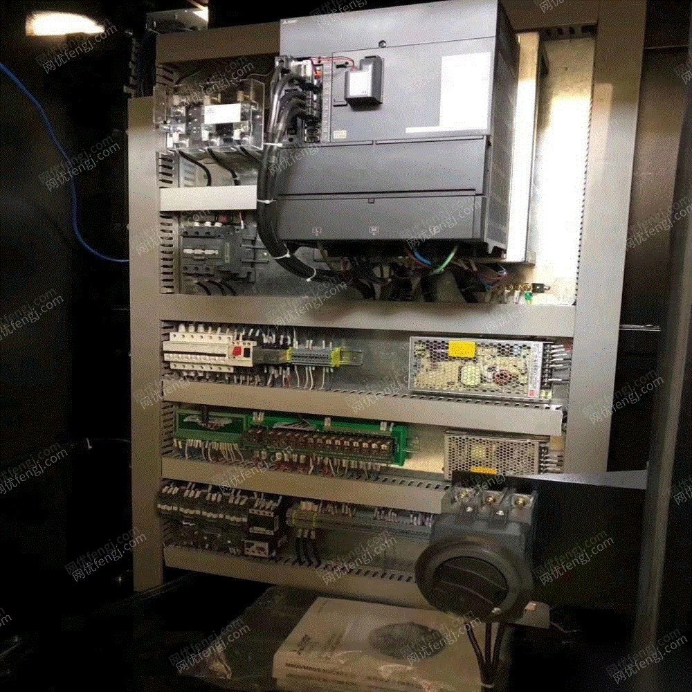 江苏扬州出售1160加工中心三菱m80系统滚柱线轨
