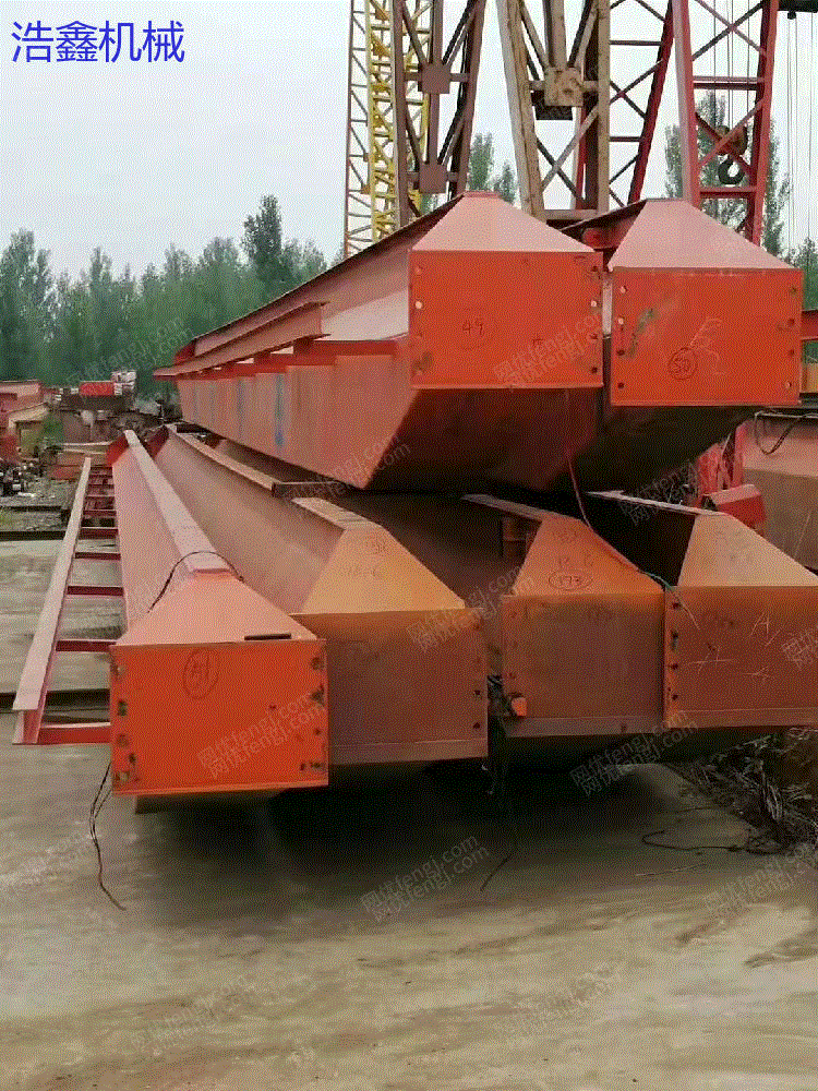 Sale of used crane 5 tons, span 23.5 meters