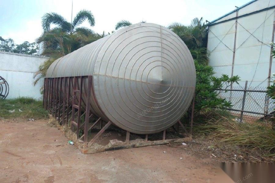 海南临高出售1台闲置30吨不锈钢水箱 出售价10000元