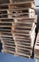 海南海口转让二手木制垫板1.2*1米的 现货七八十个,不定期有.自提12元/个.