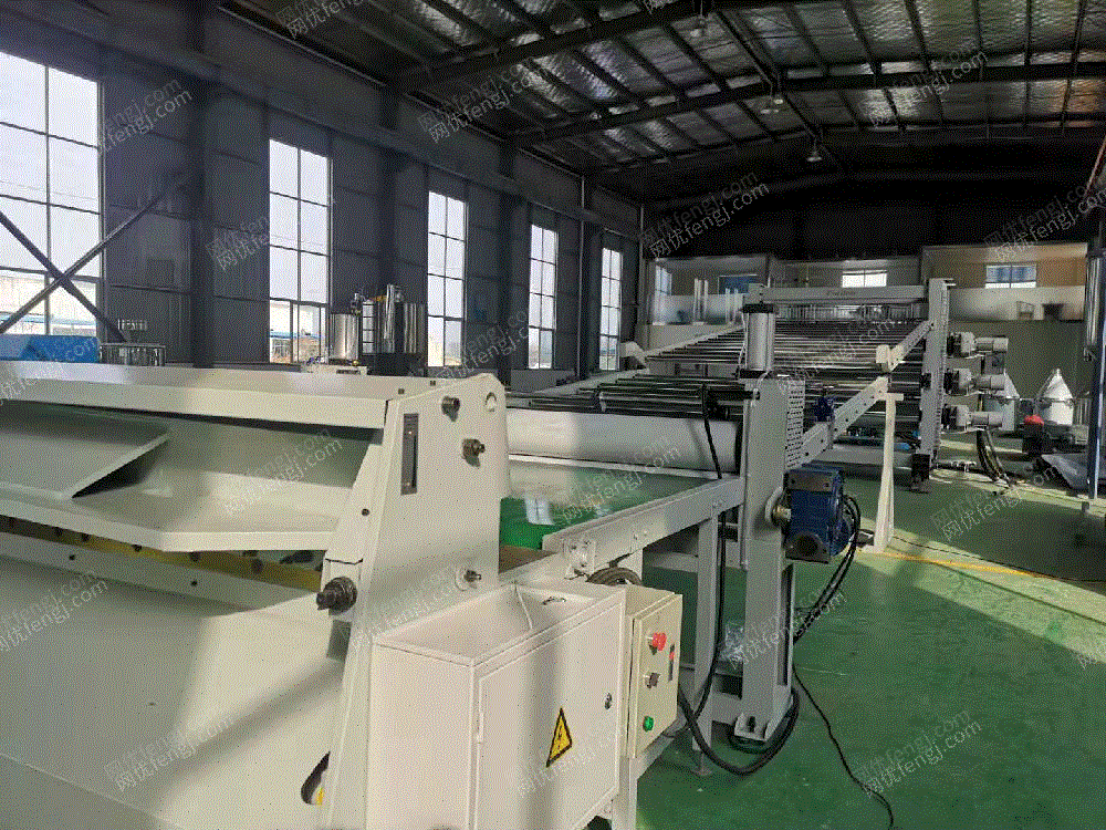 供應(yīng)江蘇EVA隔音板材擠出機(jī),EVA隔音片材塑料擠出機(jī)全套設(shè)備 二手?jǐn)D出片材機(jī)價(jià)格
