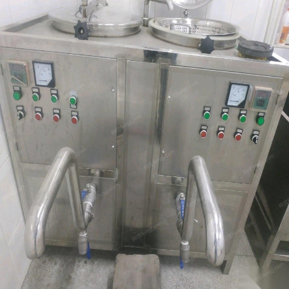 安徽合肥出售九成新磨浆机和全自动煮浆机各一台 打包价26000元