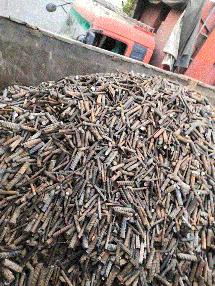 大量收购钢筋切粒冲子