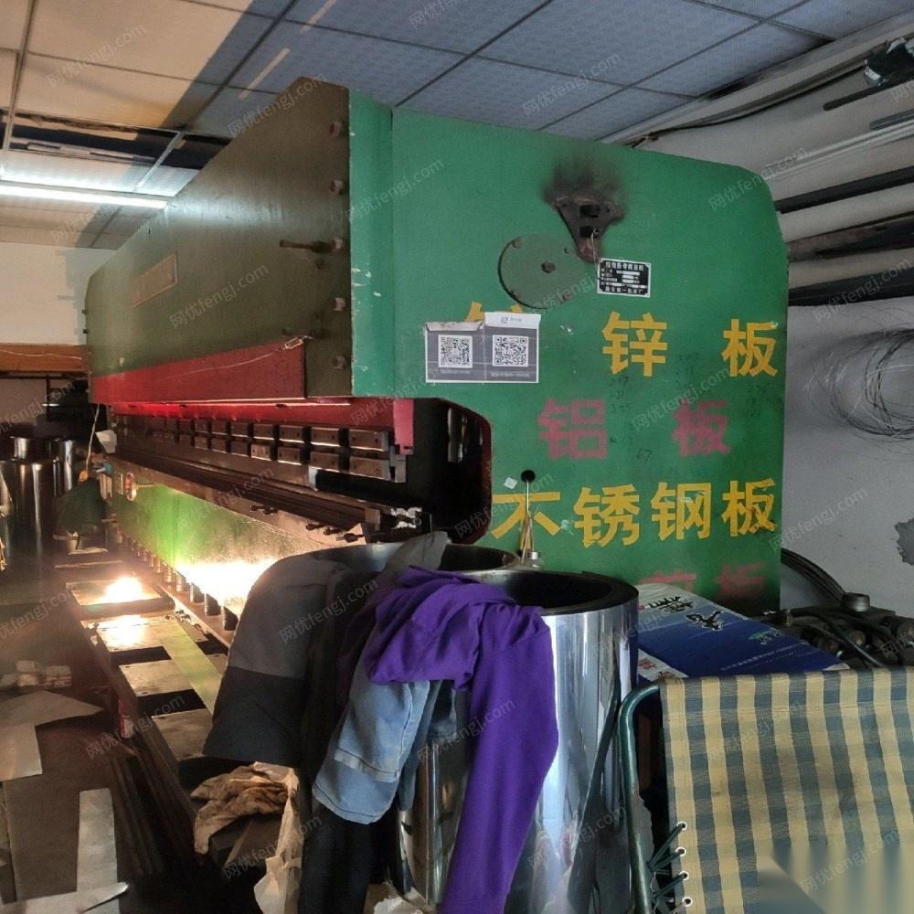 江苏南京退休不做了出售1台海安4米剪切折弯两用机床 出售价40000元
