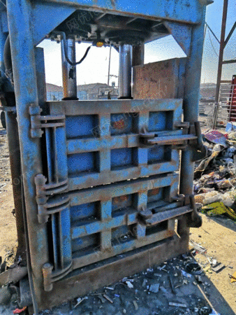 二手打包机出售