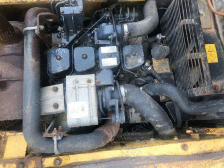 出售1台小松120-6二手挖掘机323000元