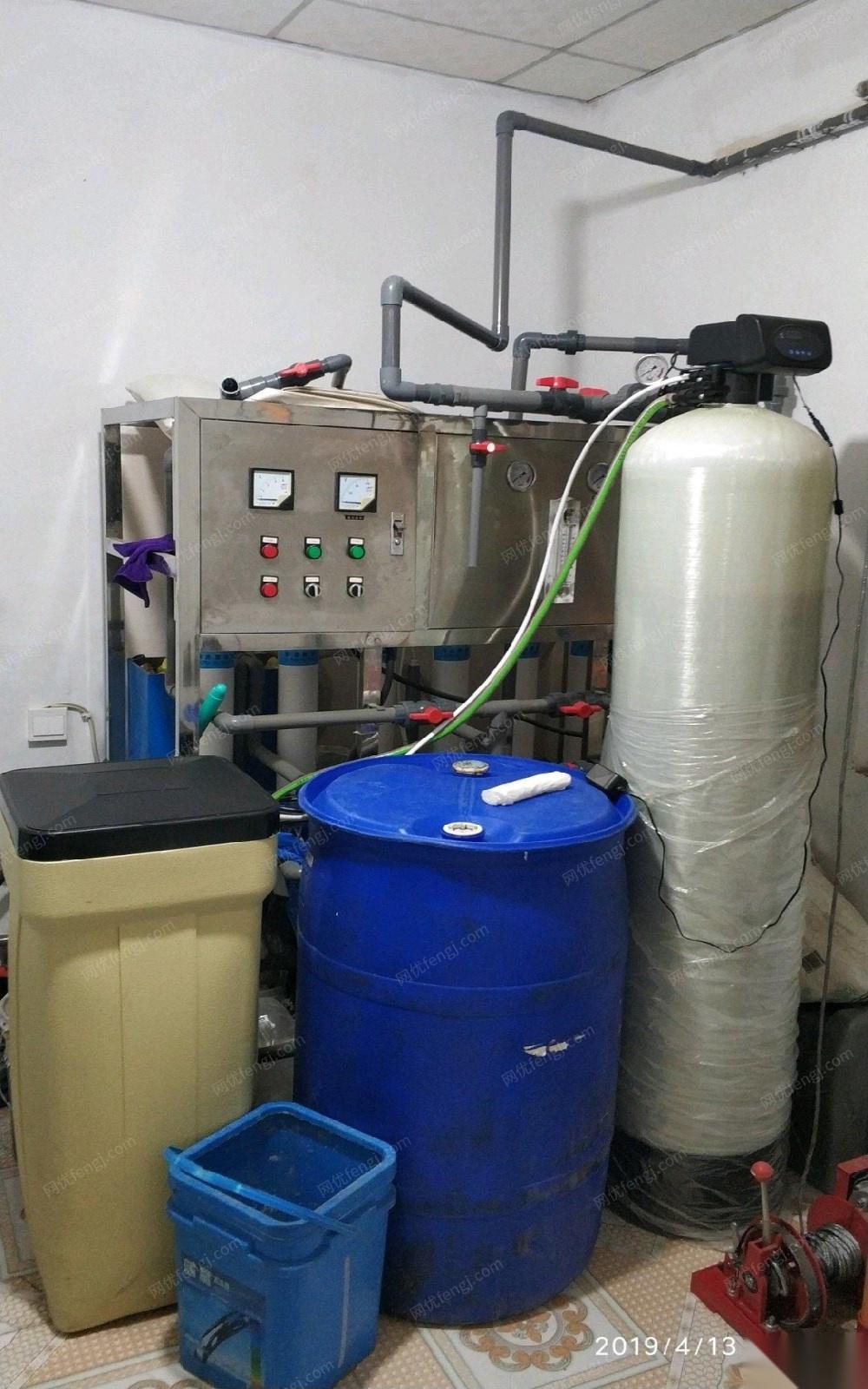 青海西宁18年玻璃水成套设备转让2.8万元