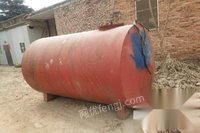 河南郑州出售五吨油罐。水罐