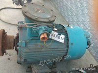 出售上海品星隔爆变频调速电机型号:YBBP一280s一4，75千瓦，适用化工，石油，危化车间工况下使用，拆机件，品相好，有2台，