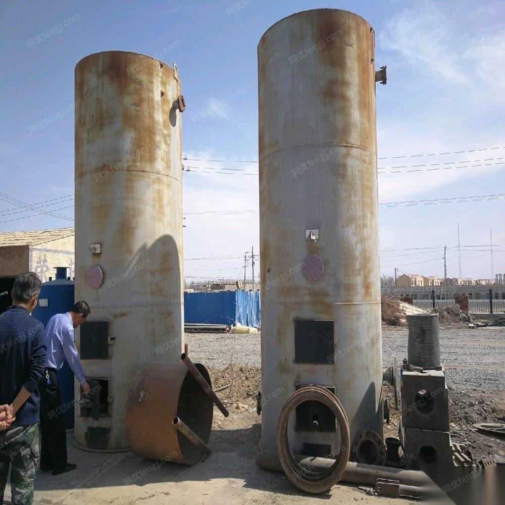 新疆乌鲁木齐出售全新1吨煤气两用锅炉35000元，单位购买没有用过