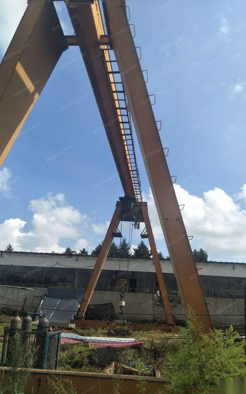 黑龙江哈尔滨出售20吨龙门吊 17米跨度