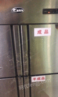 福建福州汉堡店一切设备出售，四门冰箱 腌制机 微波炉 炸炉 空调 电磁炉。桌椅 热狗机器 4500元