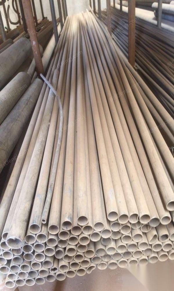 云南昆明低价出售不锈钢板、管、元钢、型材、配件等材料
