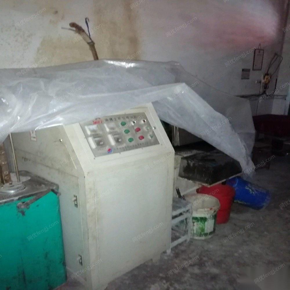 重庆梁平区本人有油博士榨油机出售 32000元