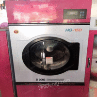 吉林松原干洗店设备一套出售。干洗机，水洗机，烘干机，烫台，传输线等等 35000元