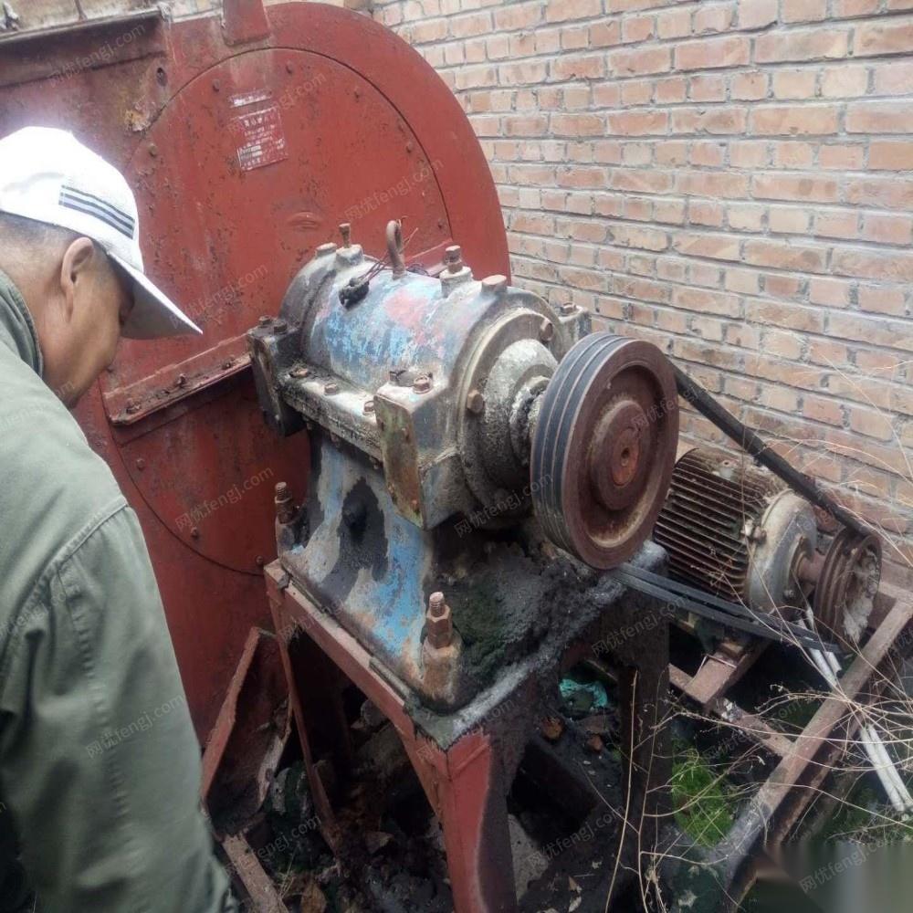 新疆石河子出售打磨机两台 离心式风机三台.棉花打包机