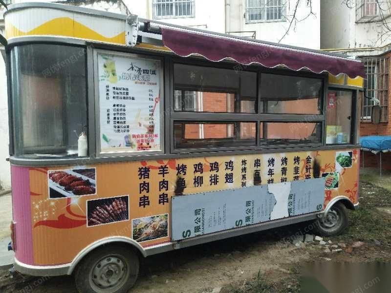 安徽滁州出售二手电动多功能餐饮车50000元