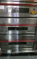 湖南长沙一套齐全的商业烘焙设备 14800元　厨宝3层6盘的烤箱，厨宝15层的发酵箱，乐创和面机，打蛋机　出售
