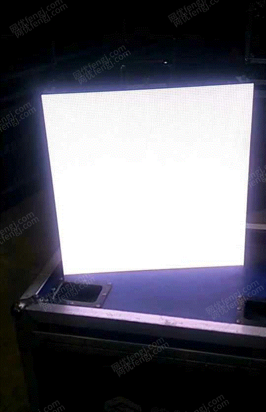 LED显示屏设备回收