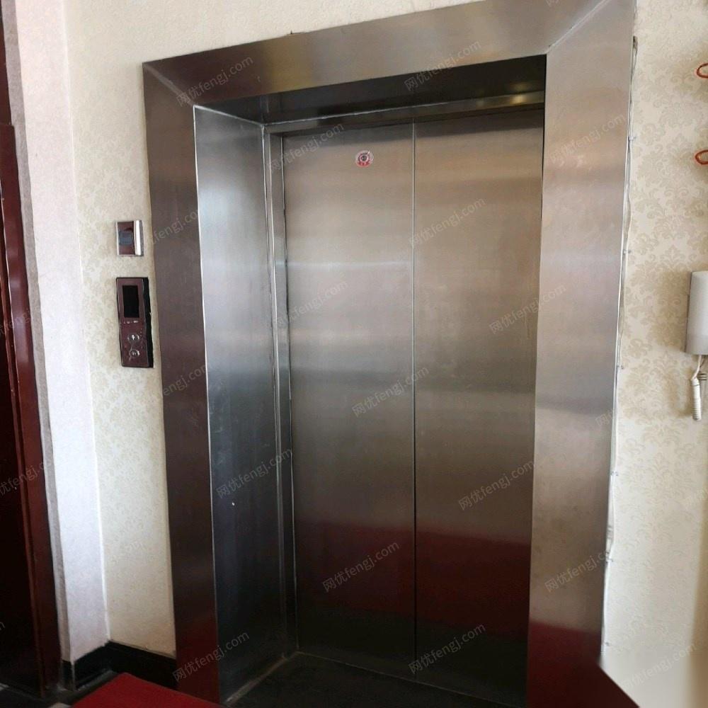 陕西宝鸡五层楼电梯处理 看图面议。