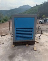 重庆巴南区开山牌13立方螺杆式空压机 3.5万元　煤厂的设备，用的很少　出售