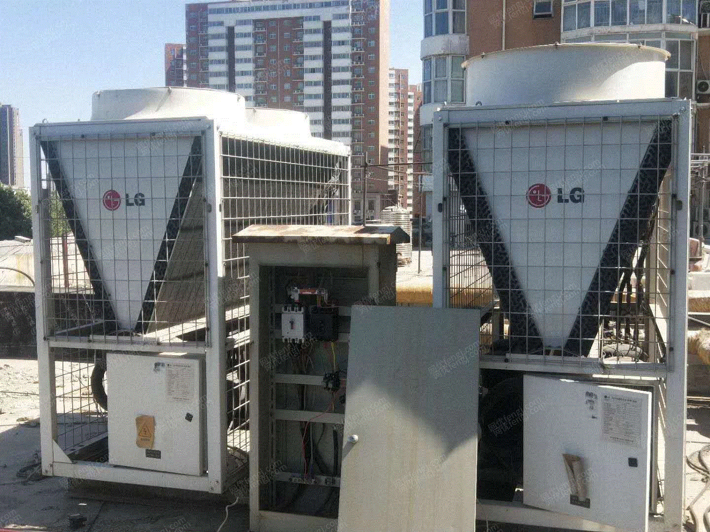 二手風冷熱泵機組出售