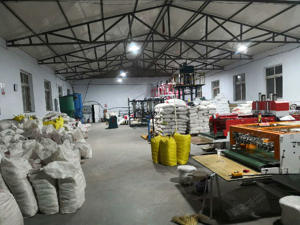 辽宁沈阳出售20吨塑料颗粒、再生颗粒还有成品袋和夹子 再生塑料颗粒价格