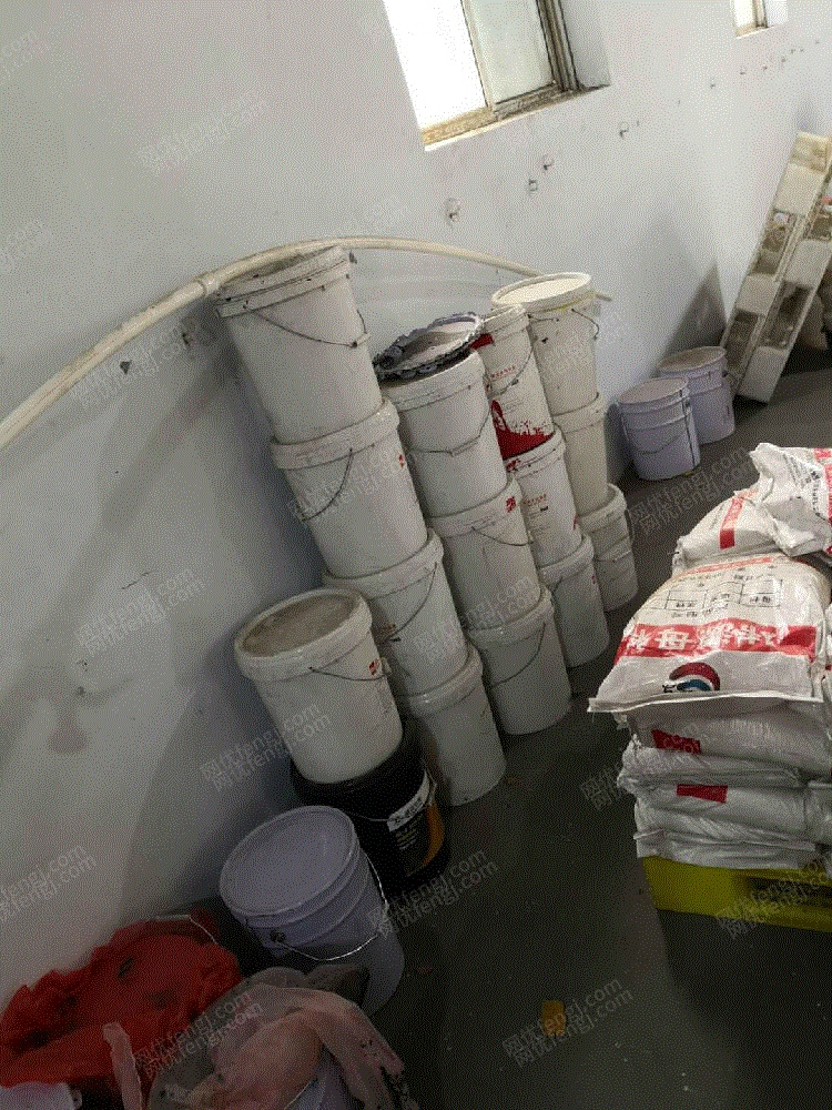 辽宁沈阳出售20吨塑料颗粒、再生颗粒还有成品袋和夹子 再生塑料颗粒出售