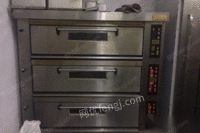 重庆南岸区面包烤炉低价处理，牌子是新麦 17800元