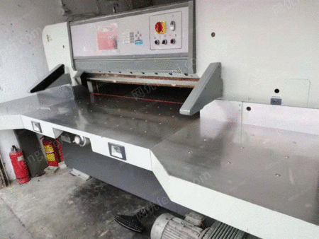 二手切纸机出售