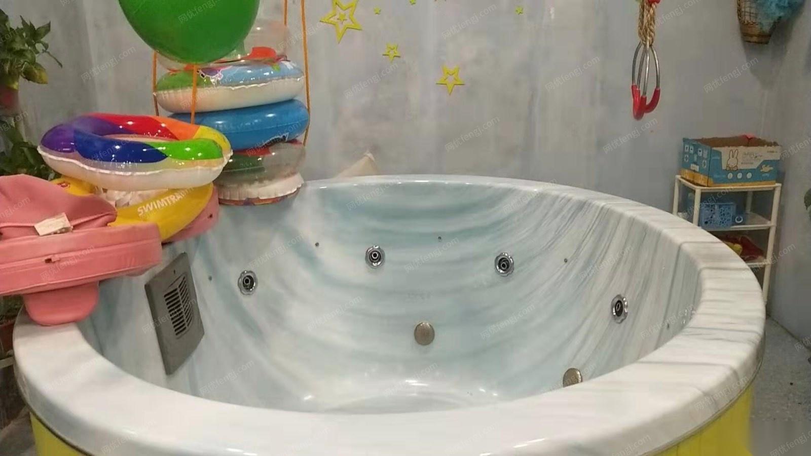 陕西西安婴幼儿游泳馆全部设备低价出售 250000元，空调，锅炉，池子，风淋室，电脑，电视等等