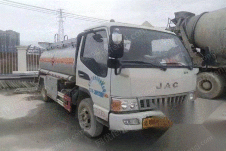 快速加油车 gather-2019720132080824179567232-51772tbax12-g.jpg!300small