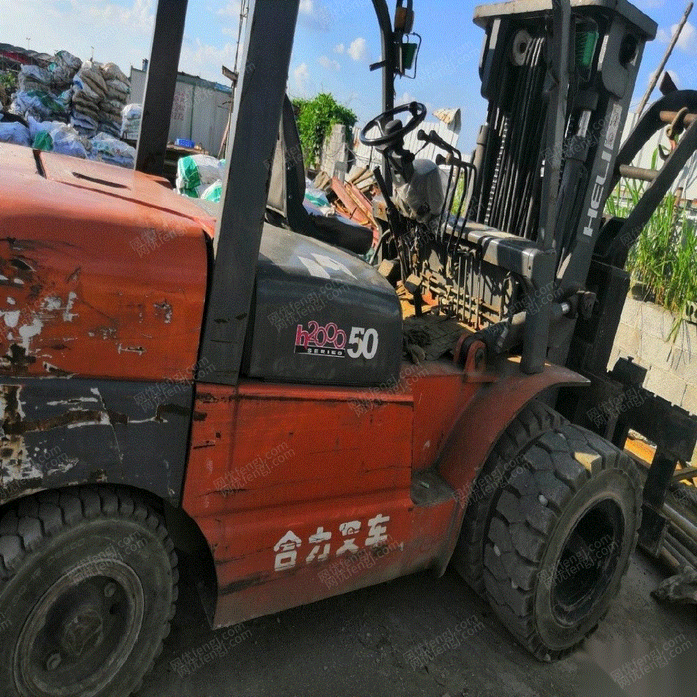 广西柳州出售叉车 五十铃小五吨发动机 8万元