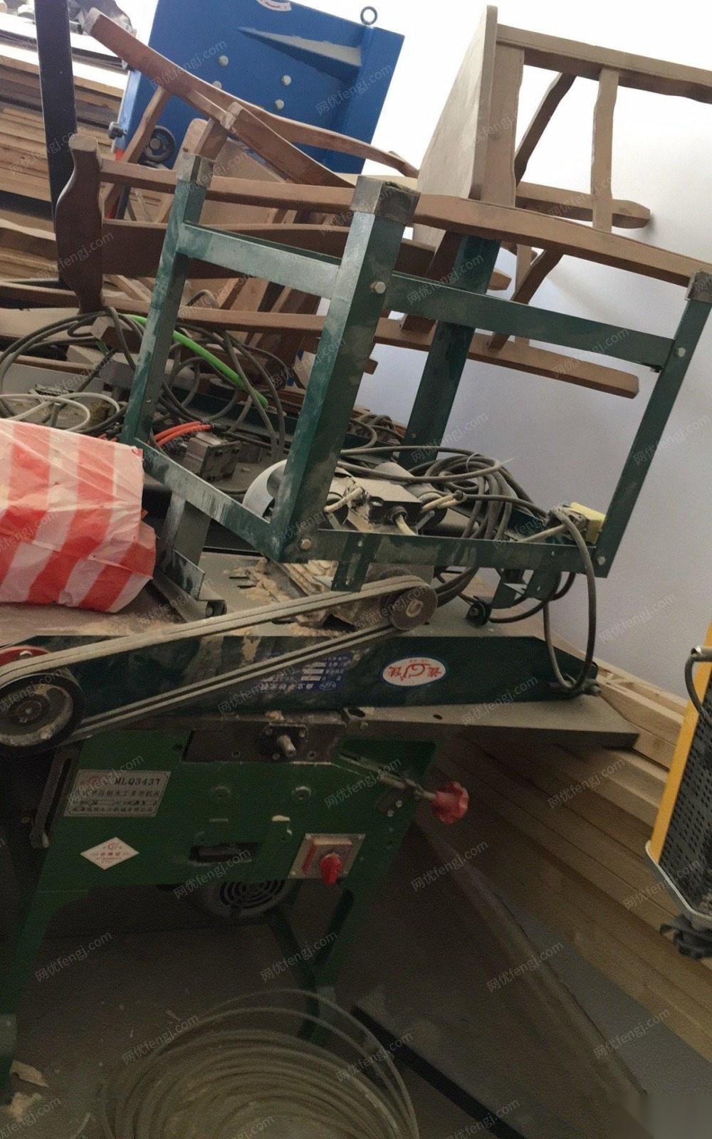 西藏拉萨家具厂机械设备打包出让 20000元　成色新，只用了两个月