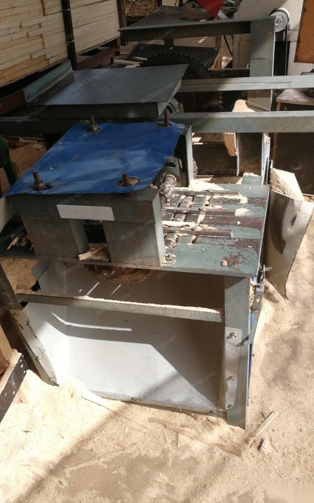 新疆乌鲁木齐出售多片锯和修边锯各一台 截头锯一台，还有一辆车，一台空压机  