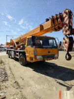 新疆阿勒泰出售2013年的长江四节臂吊车