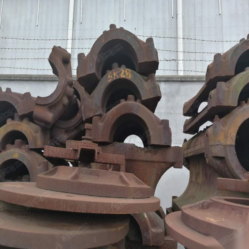 上海浦東新區(qū)出售離心風(fēng)機軸承箱和軸盤現(xiàn)貨出售,量大優(yōu)惠 軸承回收