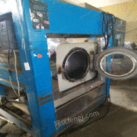 吉林四平出售，两台水洗机，7台烘干，两管压平机，带折叠机，