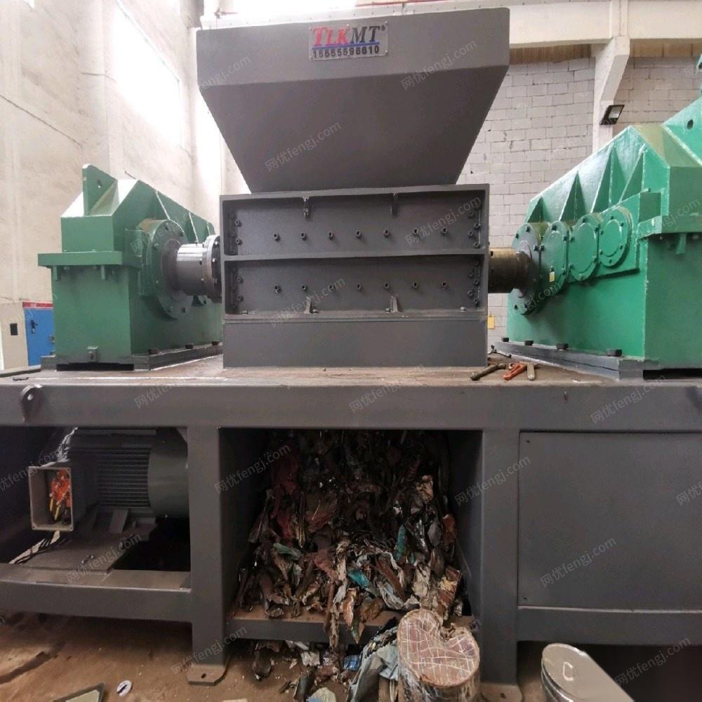 重庆九龙坡区低价出售11千瓦大型废钢撕碎机一台 360000元