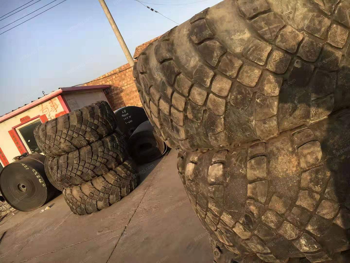 出售50铲车轮胎，叉车实心轮胎，输送带