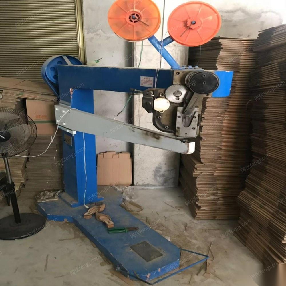 江西萍乡出售瓦楞纸箱生产全套设备双色开槽印刷机、半自动黏胶机、自动打包机等 打包价11万元.