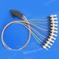 12芯带状尾纤连接器