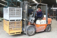 厂家供应出售网格料箱 钢制料箱