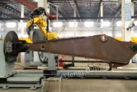 挖掘机斗杆的机器人焊接系统
